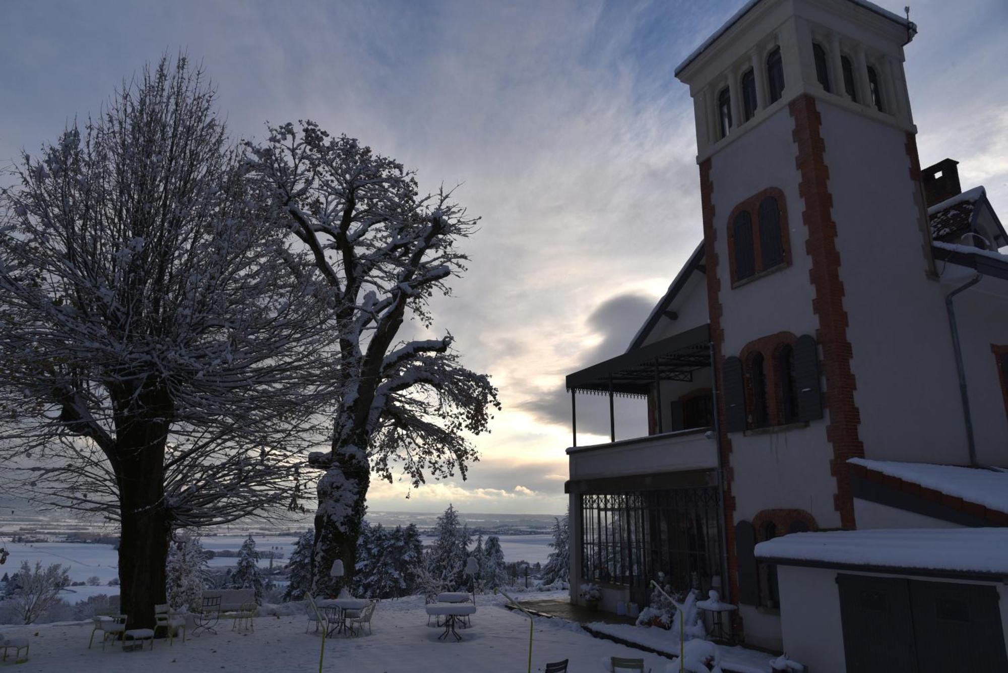 Le Domaine De Dony Villa Balbins Dış mekan fotoğraf